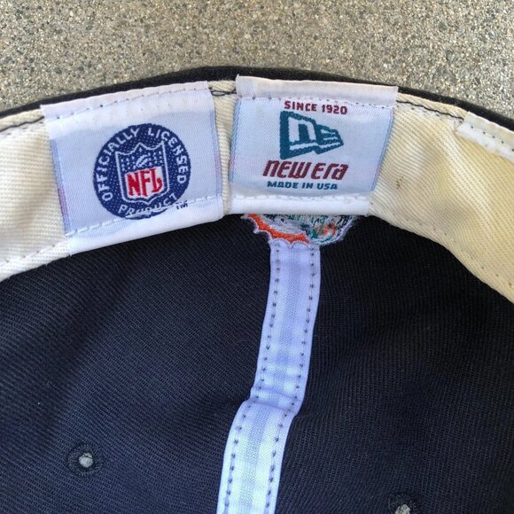 Vintage NEW ERA Miami Dolphins Fitted Hat Men's L/XL Black NFL Black Cap - Picture 6 of 6
